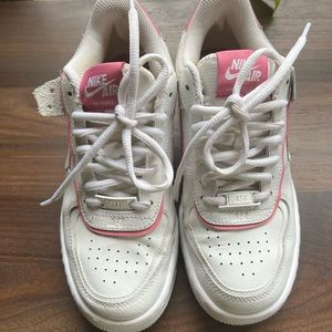 nike air force one… pink and white size 6